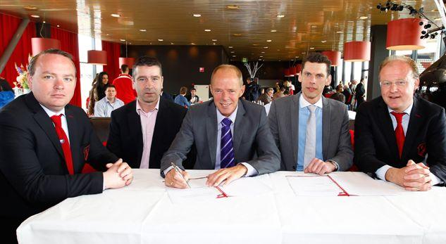 FC Utrecht en G. van Alem ondertekenen nieuw contract