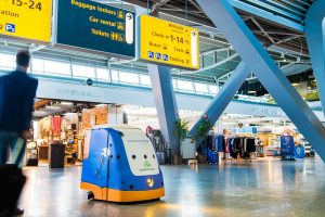 CSU EIndhoven Airport robot Intellibot schoonmaakrobot