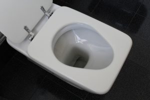 Slechts 1 op de 10 weet hoe je een toilet écht schoonmaakt CleanDeal