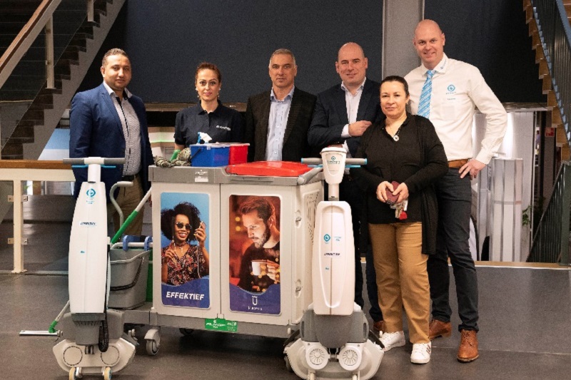i-mop Lite maakt sanitair schoonmaak Effektief leuker i-team Global