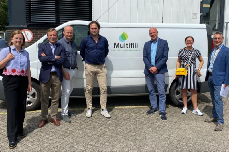 Tweede Kamerlid Haverkort bezoekt schoonmaakmiddelenproducent Multifill