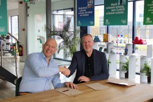 Schoonmaakbedrijf De Vries Flevoland is Crohill schoner schoon partner