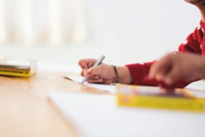 Hoe de schoonmaakbranche laaggeletterdheid aanpakt