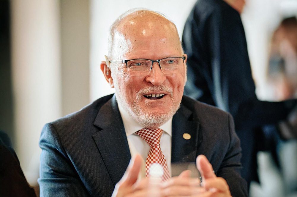 Willy van de Kerkhof in het kennistheater op de Schoonmaak Vakdagen